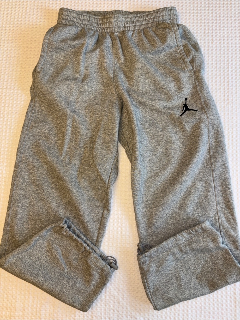 Jordan Size M Heather Gray Men’s Sweats Jogger Pants Adjustable Ankle Jumpman